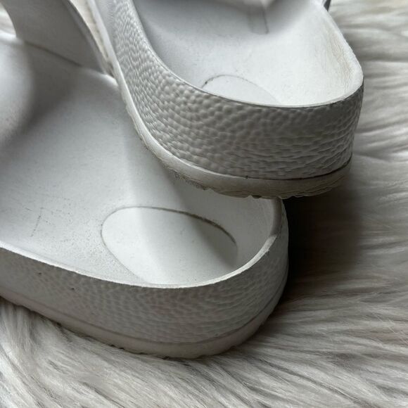Double Buckle Strap Slide On Sandals White Size 7 - Picture 3 of 7